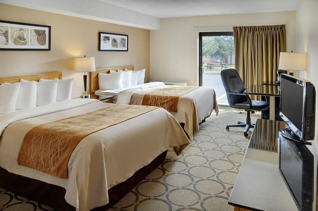 Comfort Inn Брандон Экстерьер фото