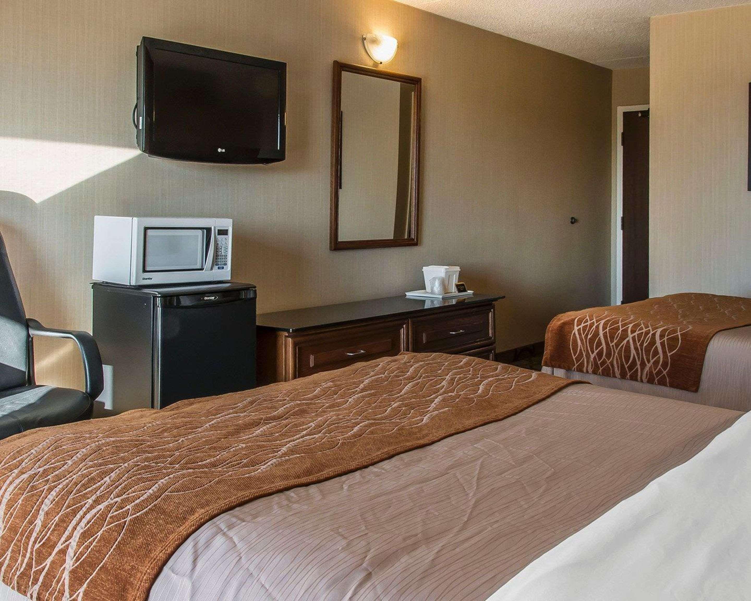 Comfort Inn Брандон Экстерьер фото