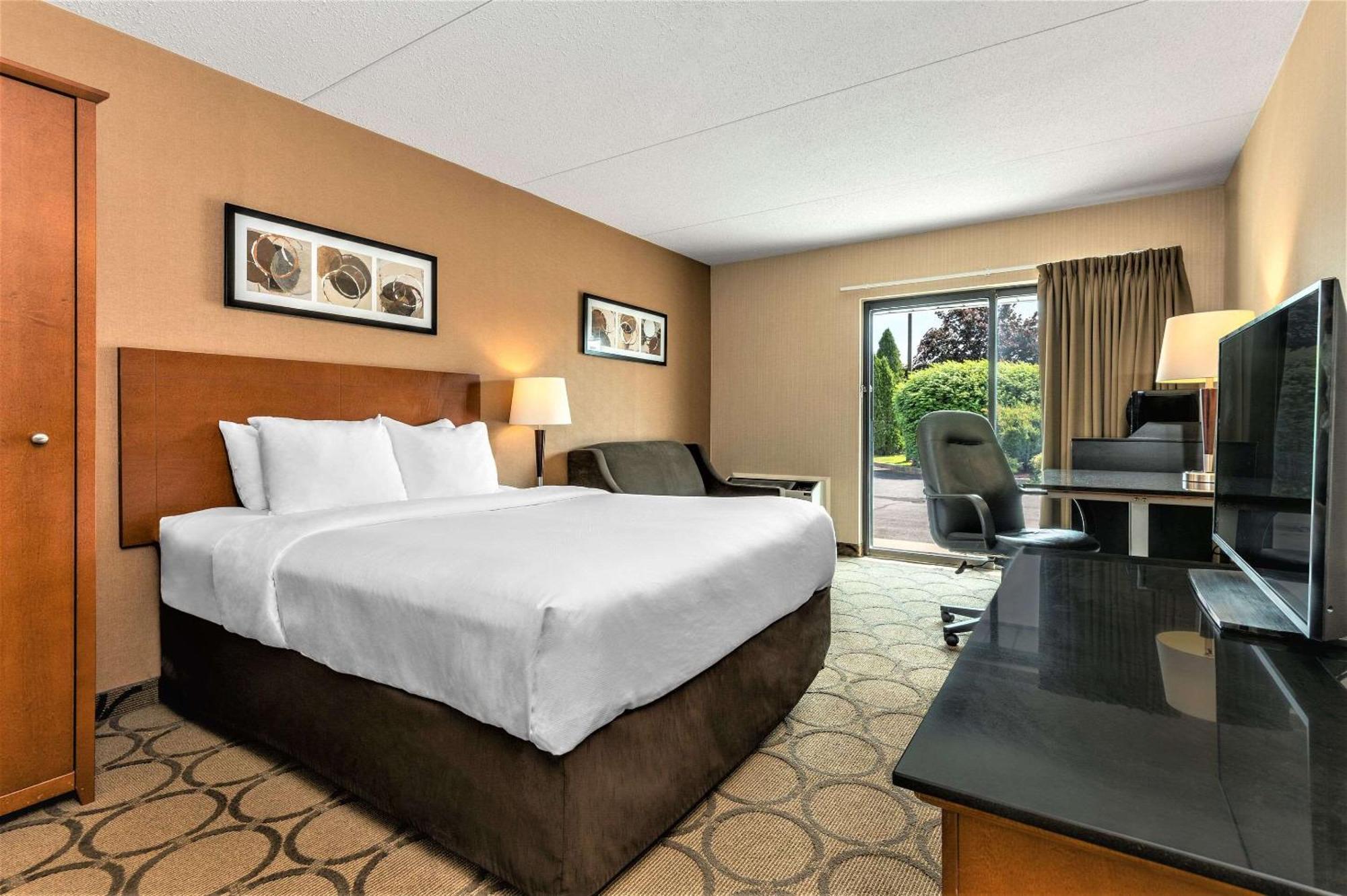 Comfort Inn Брандон Экстерьер фото