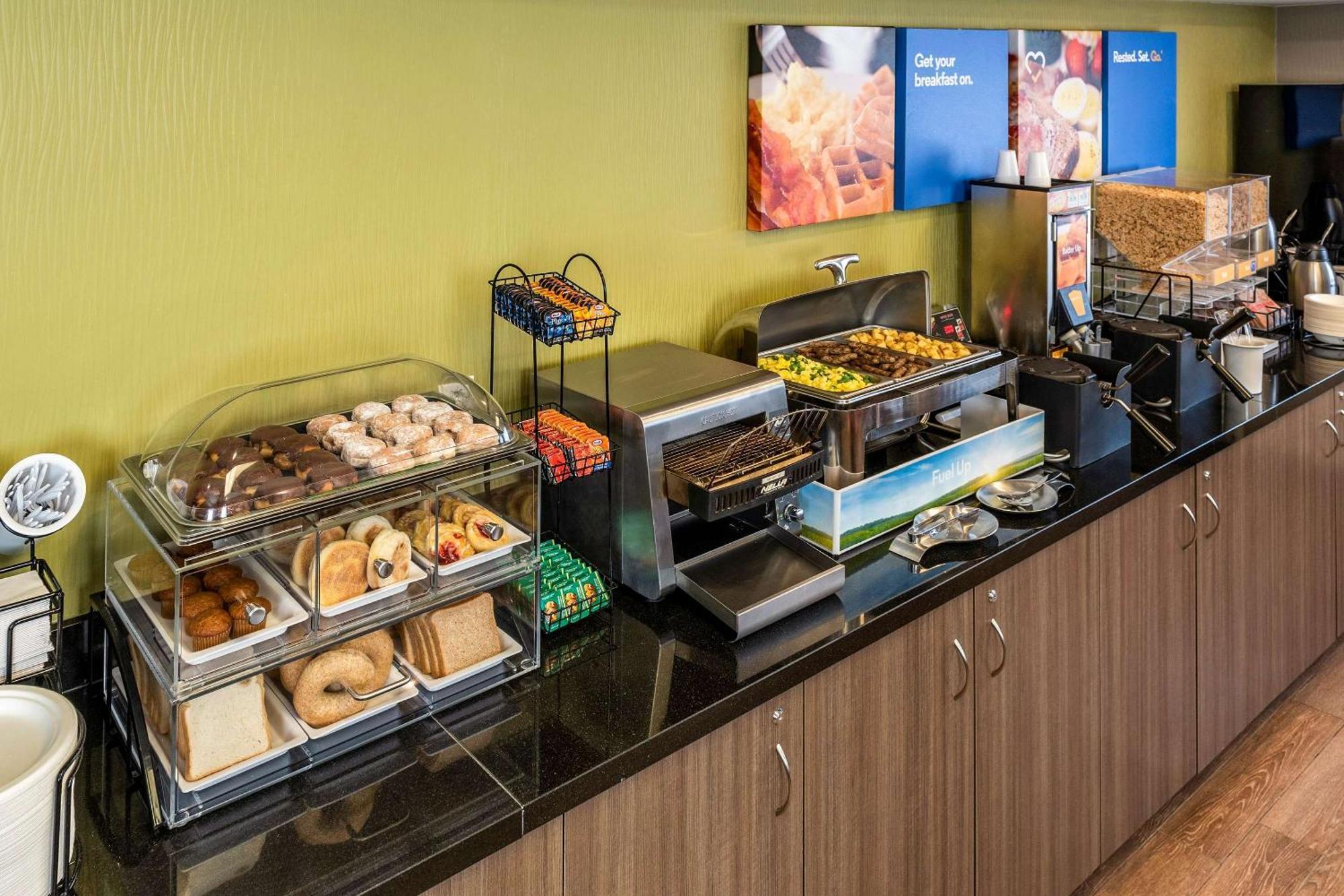 Comfort Inn Брандон Экстерьер фото